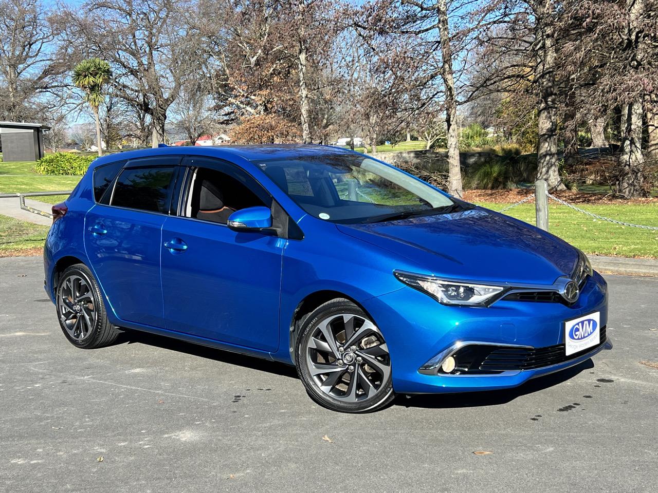 2015 Toyota AURIS