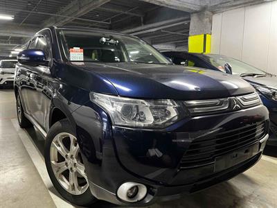 2013 Mitsubishi OUTLANDER - Thumbnail