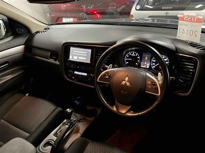 2013 Mitsubishi OUTLANDER - Thumbnail