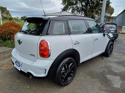 2012 Mini Cooper - Thumbnail