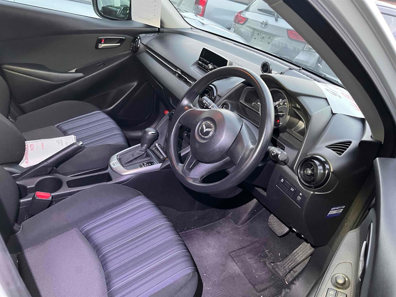 2015 Mazda DEMIO