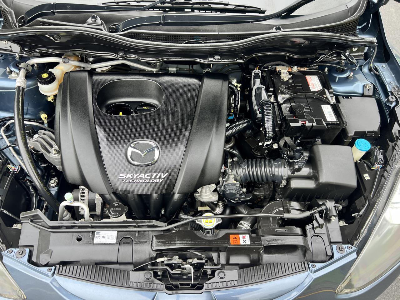 2013 Mazda DEMIO