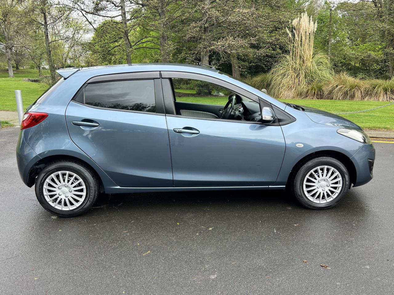 2013 Mazda DEMIO