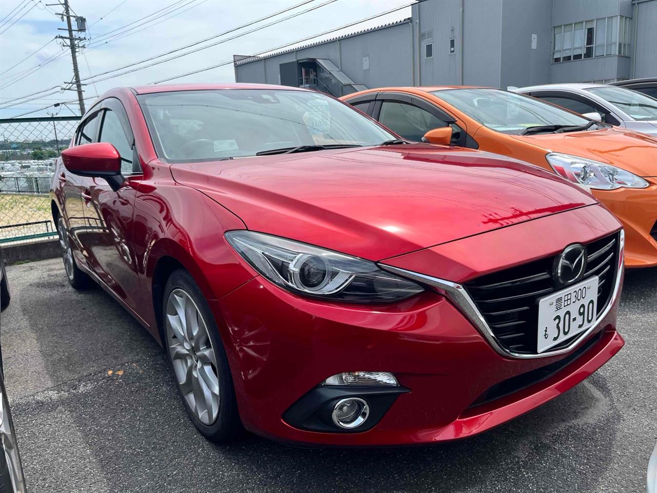 2014 Mazda AXELA