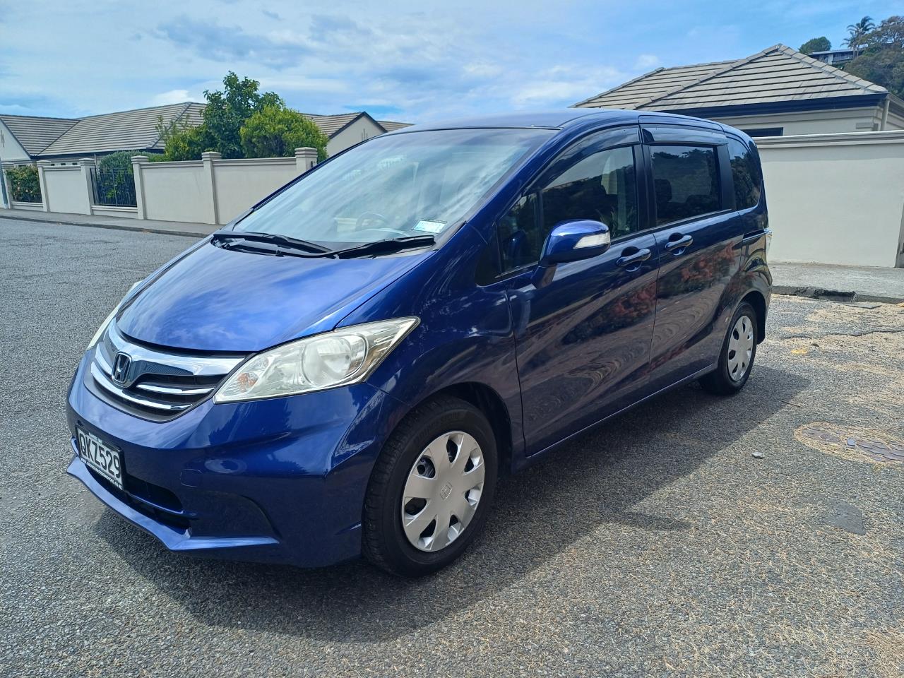 2012 Honda FREED