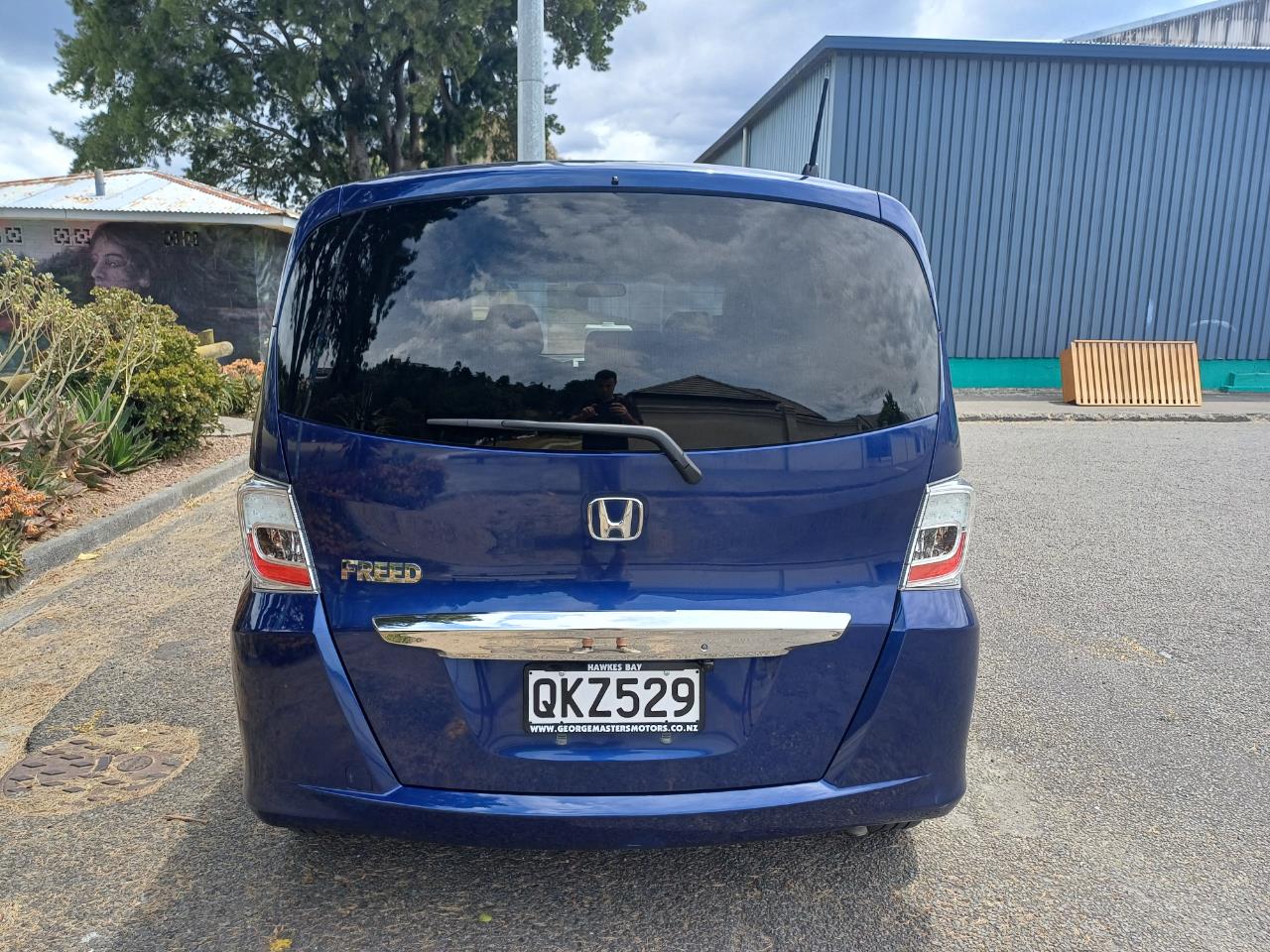 2012 Honda FREED