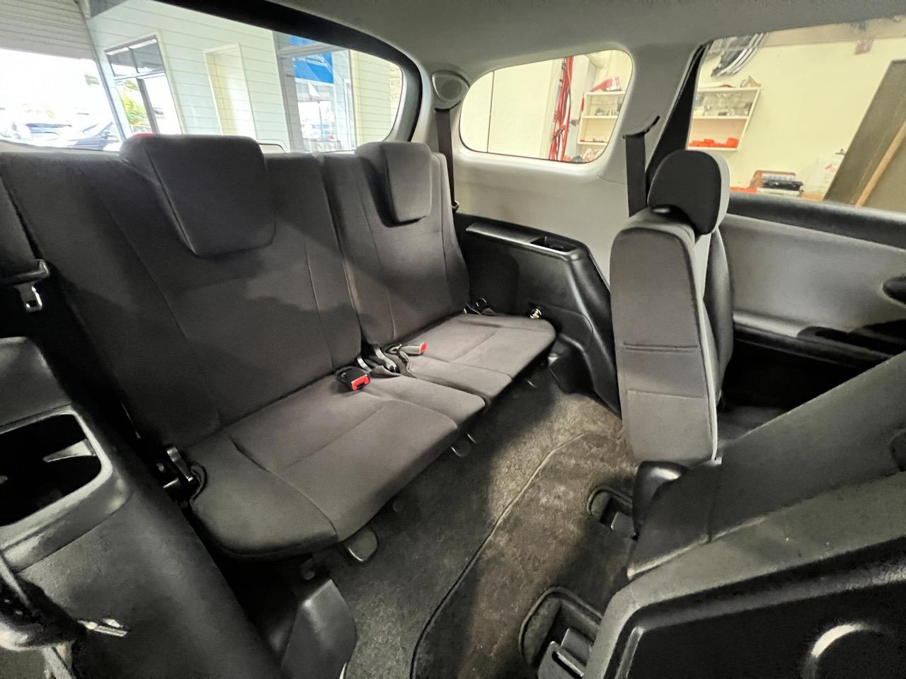 2011 Toyota WISH