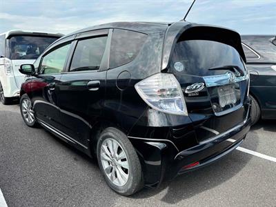 2012 Honda FIT - Thumbnail