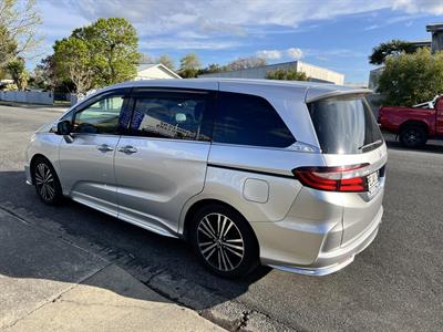 2015 Honda ODYSSEY - Thumbnail