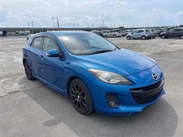 2012 Mazda AXELA