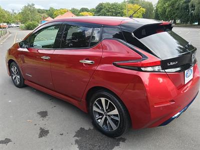 2019 Nissan LEAF - Thumbnail