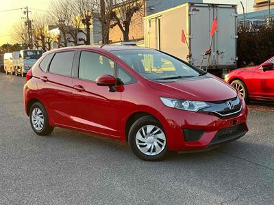 2015 Honda FIT - Thumbnail