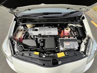 2011 Toyota Prius - Thumbnail