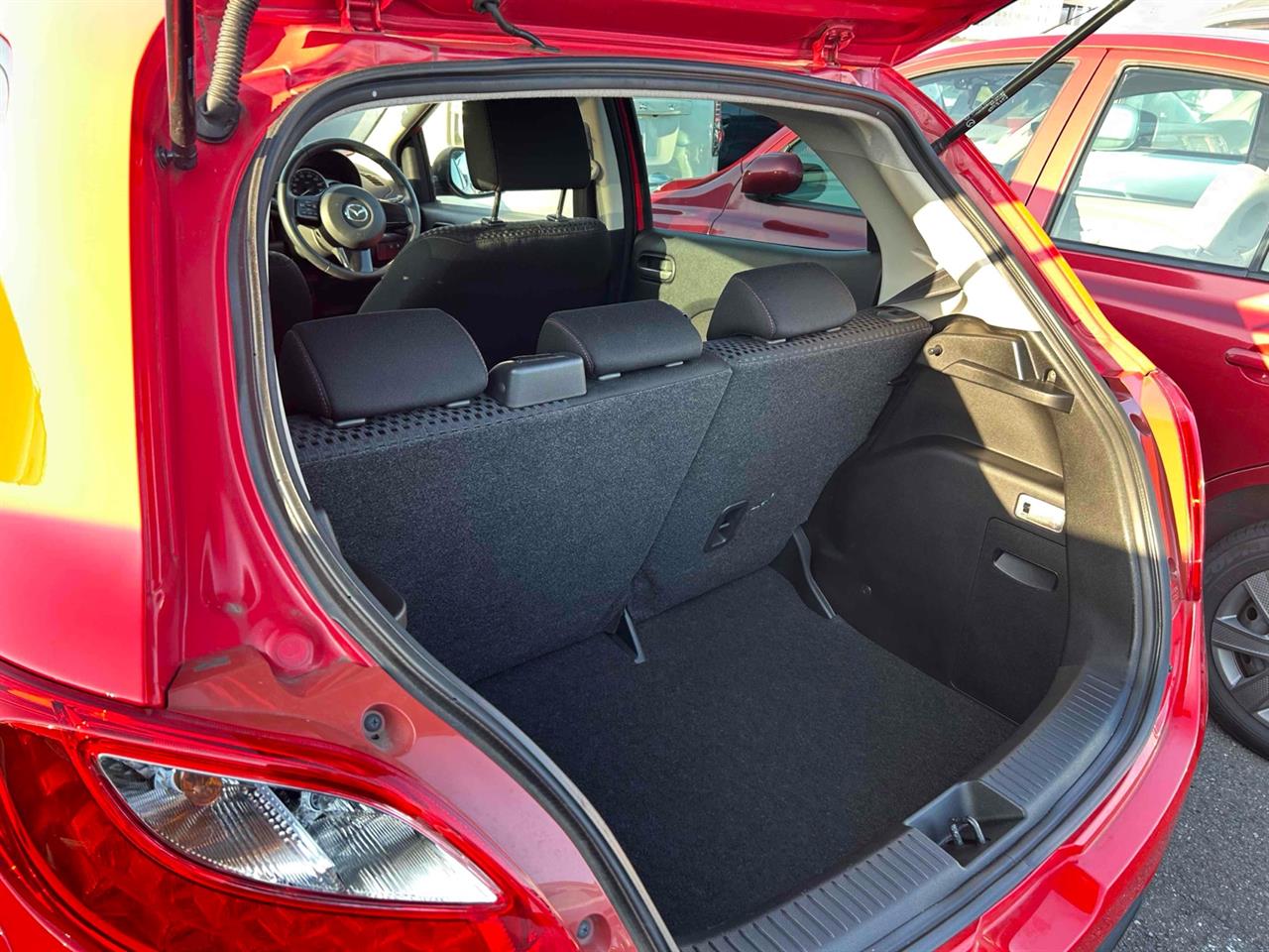 2013 Mazda DEMIO