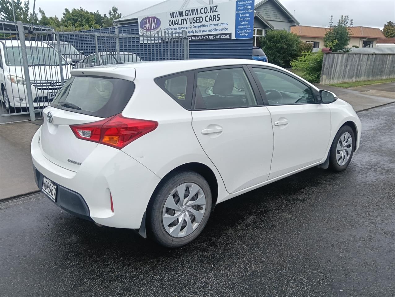 2013 Toyota COROLLA