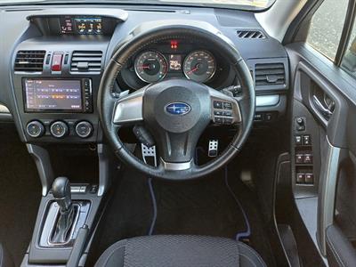 2014 Subaru FORESTER - Thumbnail