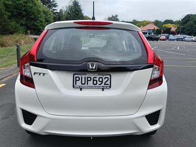 2015 Honda FIT - Thumbnail