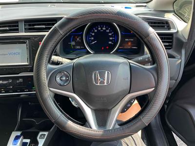 2015 Honda FIT - Thumbnail