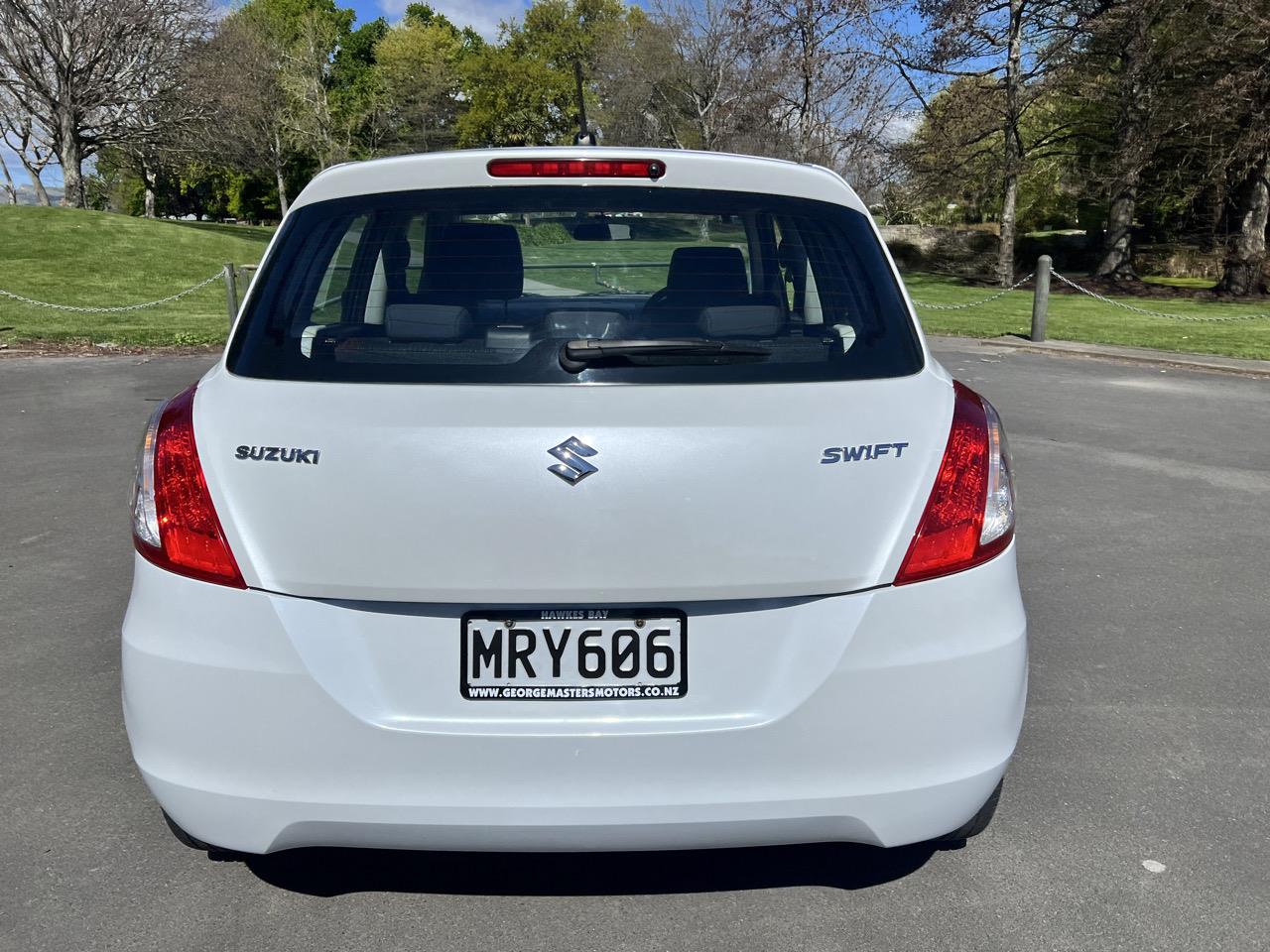 2015 Suzuki SWIFT