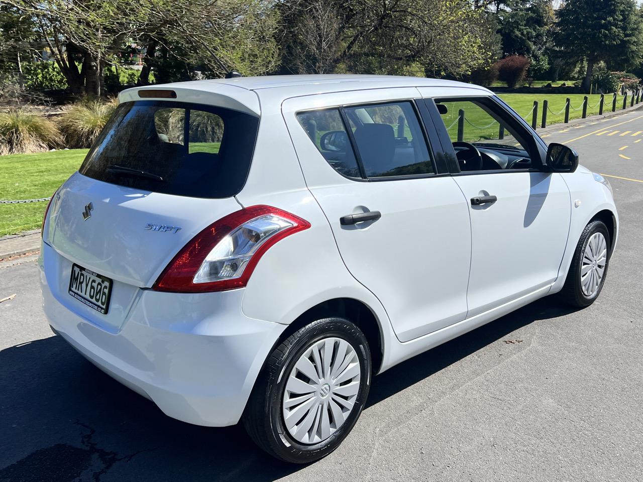 2015 Suzuki SWIFT