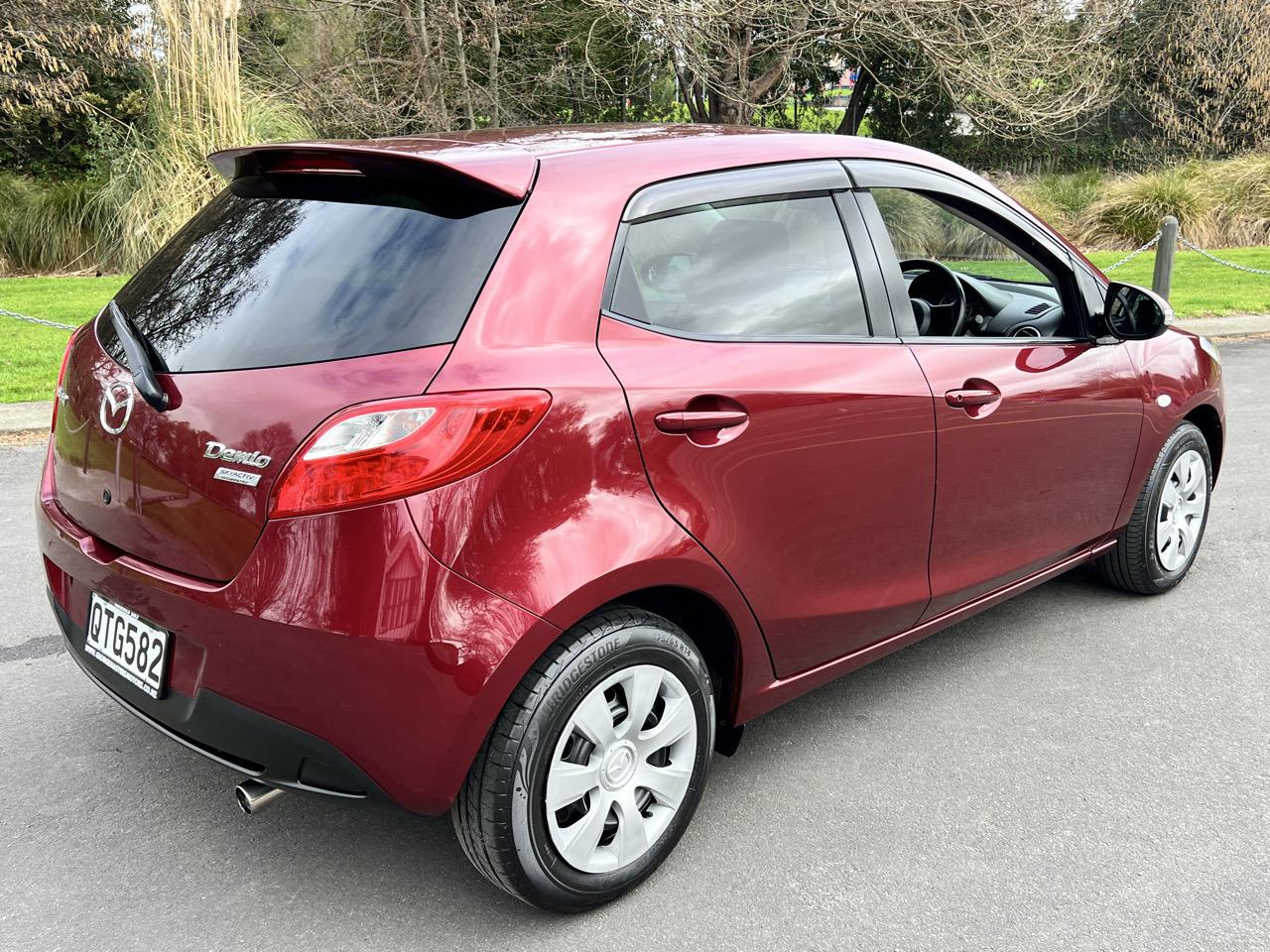 2014 Mazda DEMIO