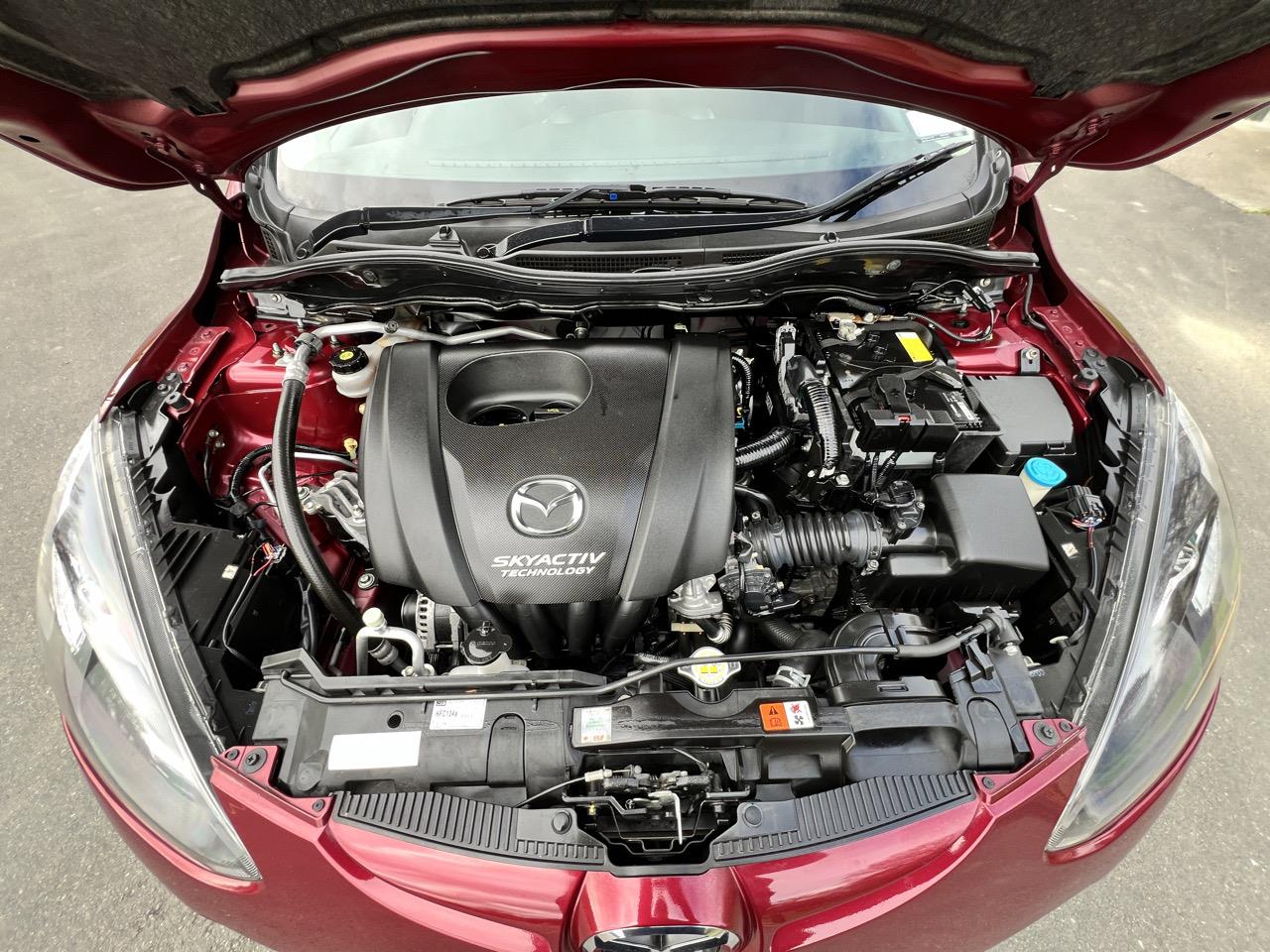 2014 Mazda DEMIO