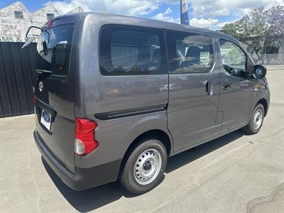 2021 Nissan NV200 - Thumbnail