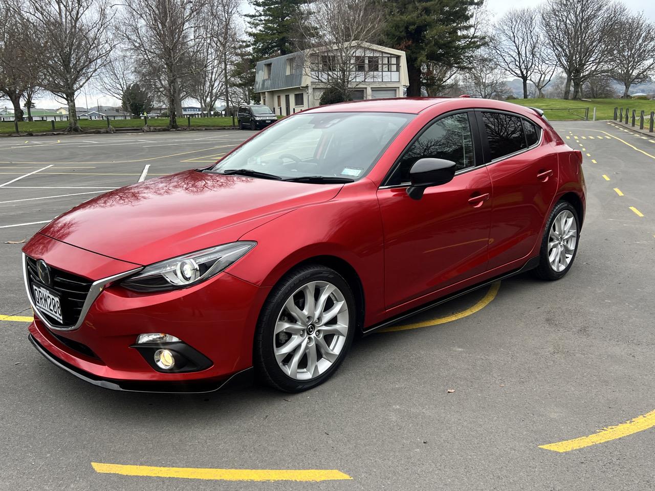 2013 Mazda AXELA