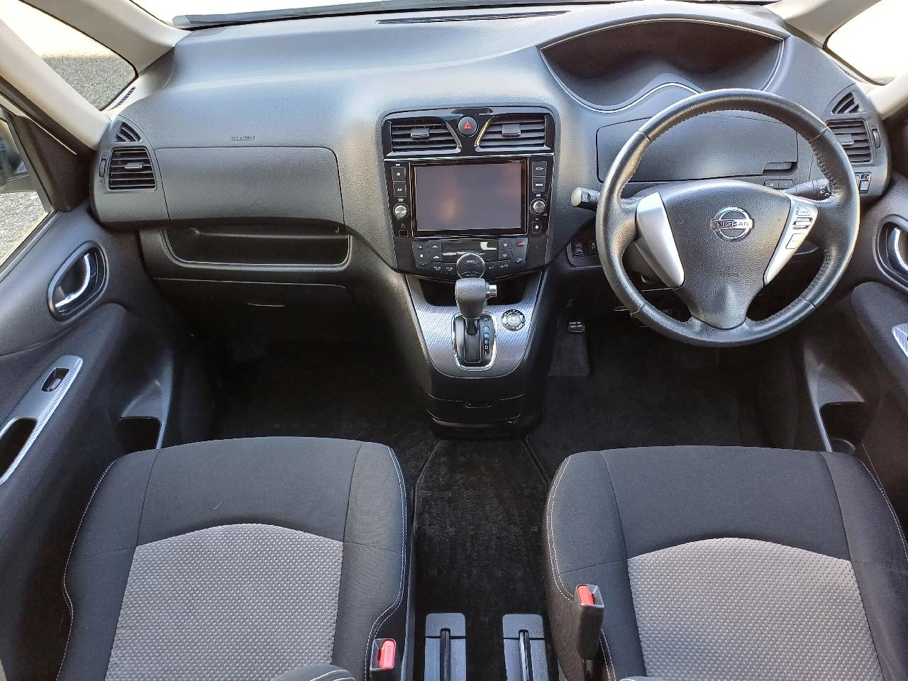 2014 Nissan SERENA