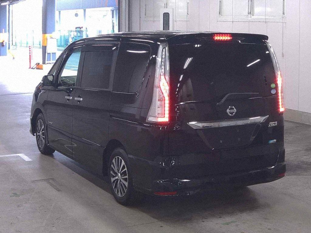 2016 Nissan SERENA