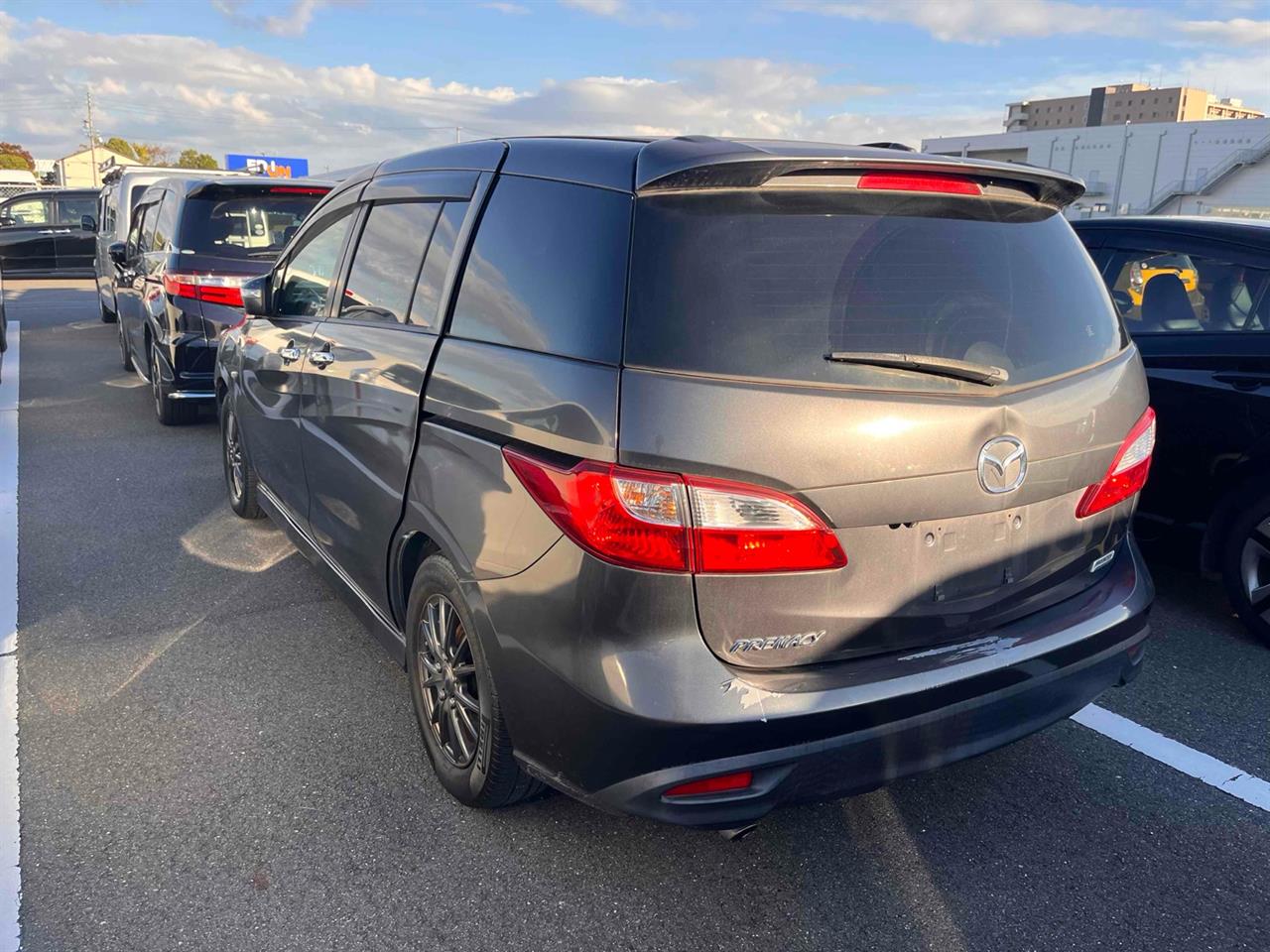 2015 Mazda PREMACY