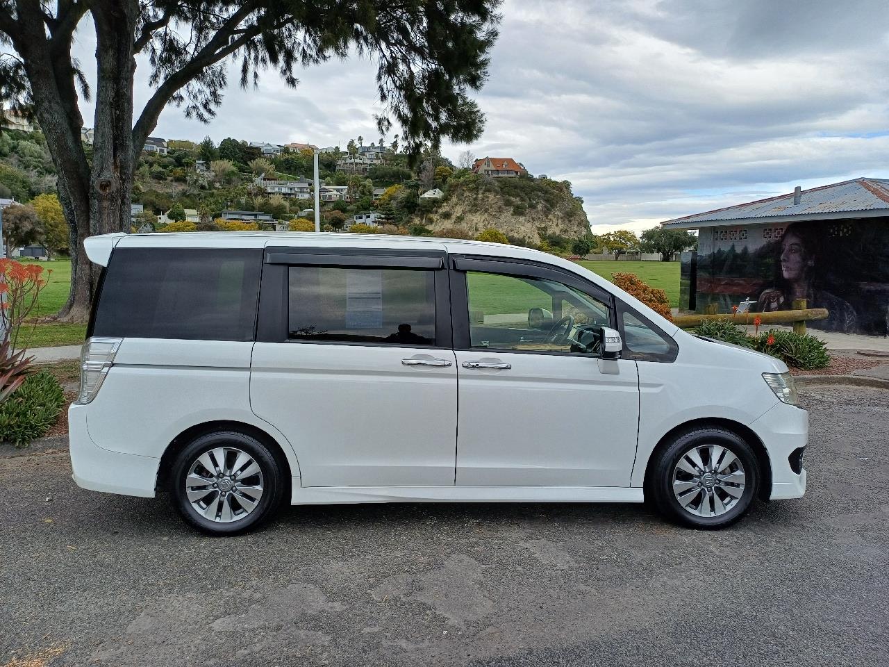 2013 Honda STEP WAGON