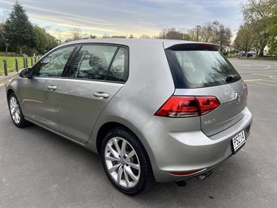 2013 Volkswagen Golf - Thumbnail