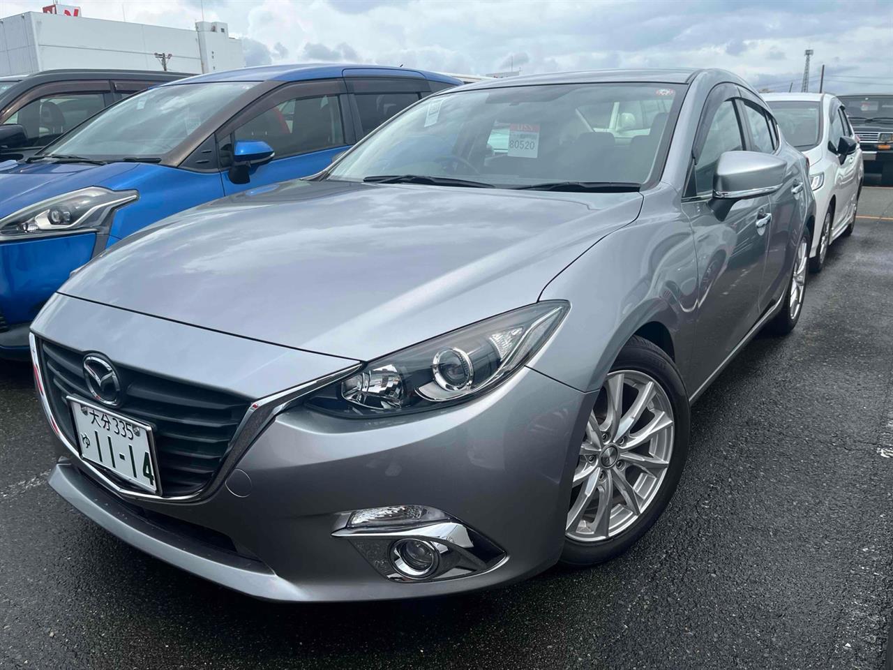 2015 Mazda AXELA